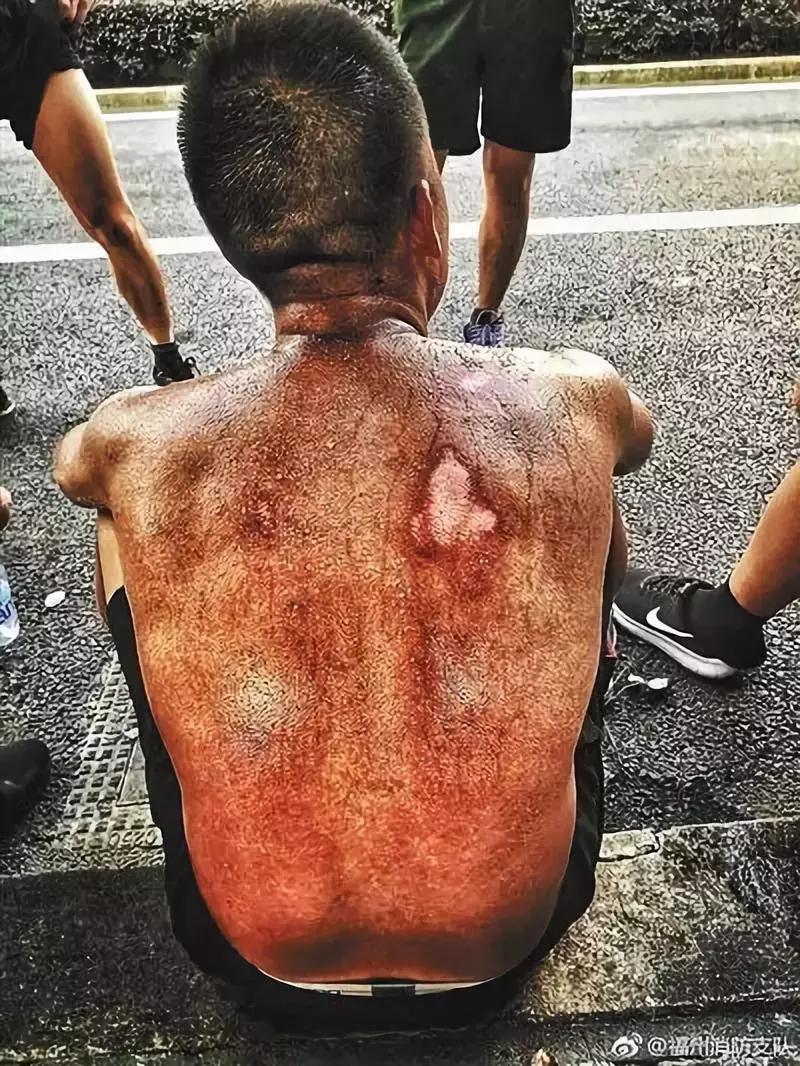 再见武警消防,再见消防兵完整版