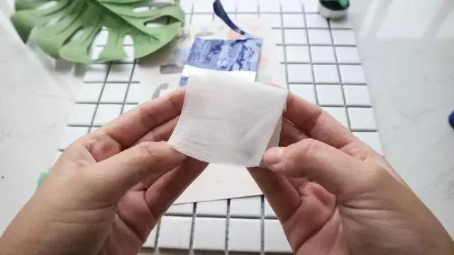 雪肌精护肤有依赖么,雪肌精酒精味很重对皮肤好吗