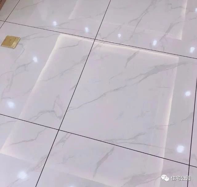 装修房子贴地砖怎么更便宜,120平的房子装修只刷大白和贴地砖