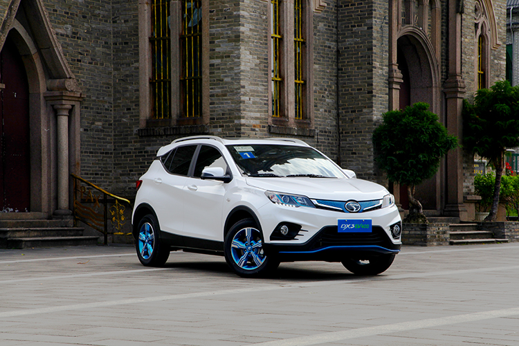精致小型suv东南dx5,东南dx3ev400新能源汽车