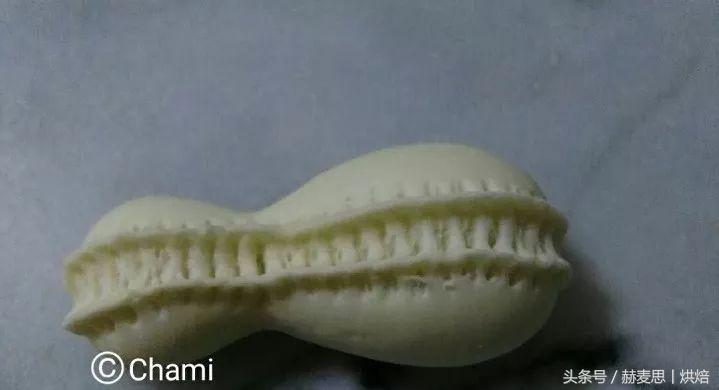 可以用各种各样的物品做包子,把包子做成艺术品