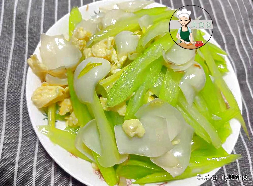 芹菜和什么搭配止咳效果好,芹菜怎样煮水治咳嗽