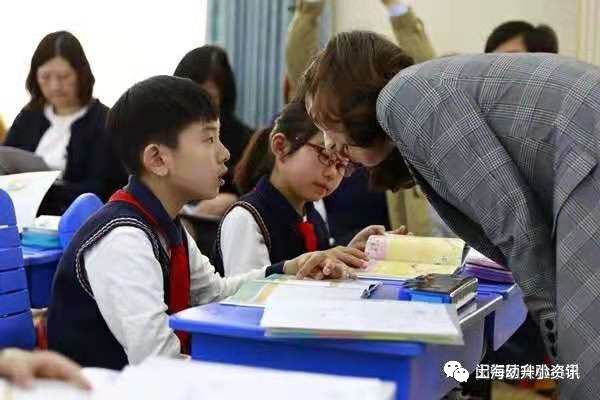 居住证积分10分能上学吗,居住证积分入小学