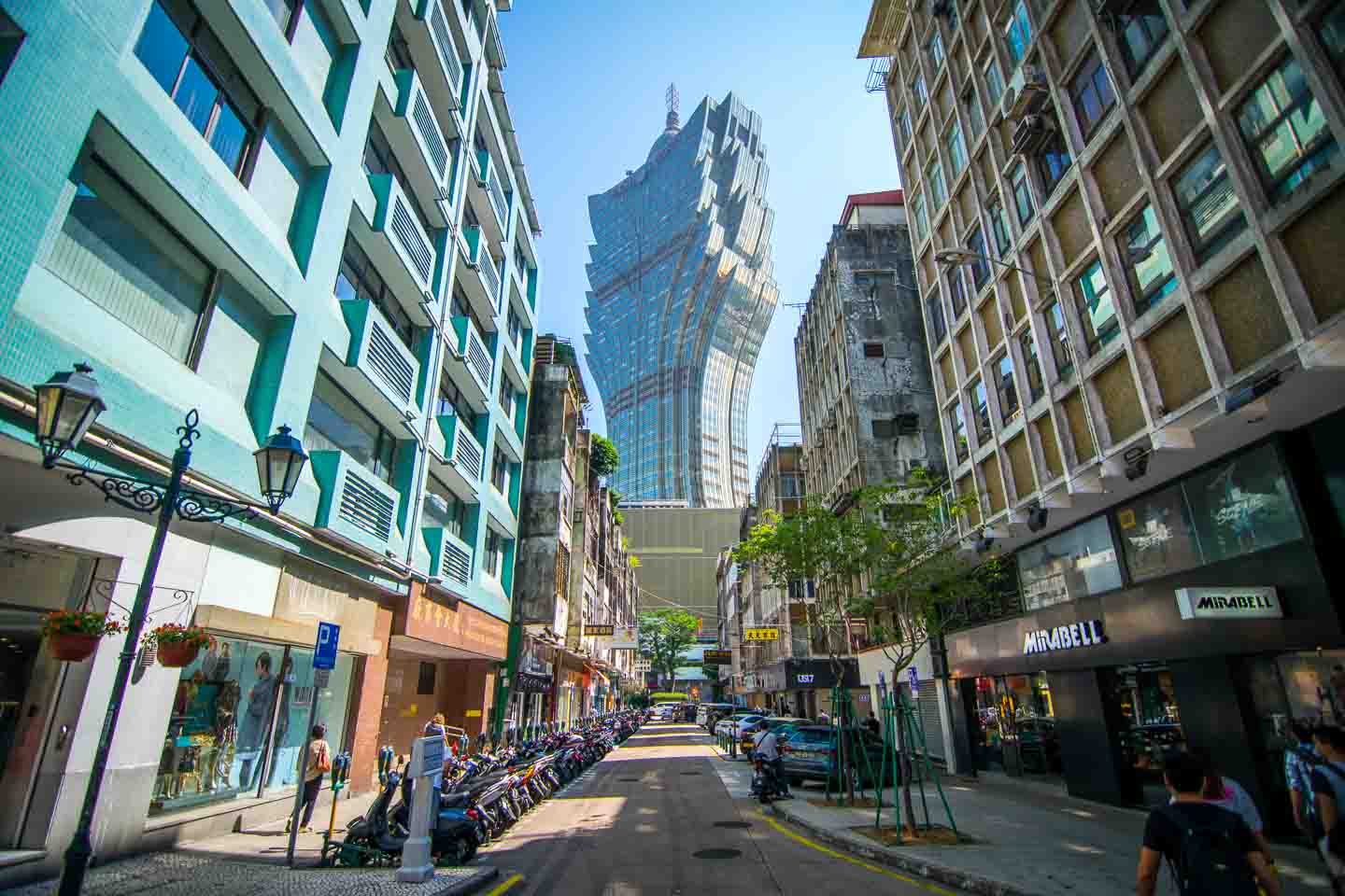澳门葡京大厦何鸿燊,澳门赌王何鸿燊在澳门的豪宅住宅