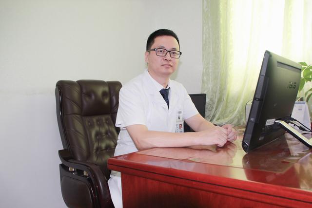 肉毒素和神经阻滞哪个治疗偏头痛更安全，看完这篇分析就明白了