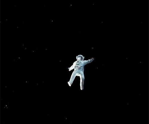 宇航员太空中丧生,宇航员丧生