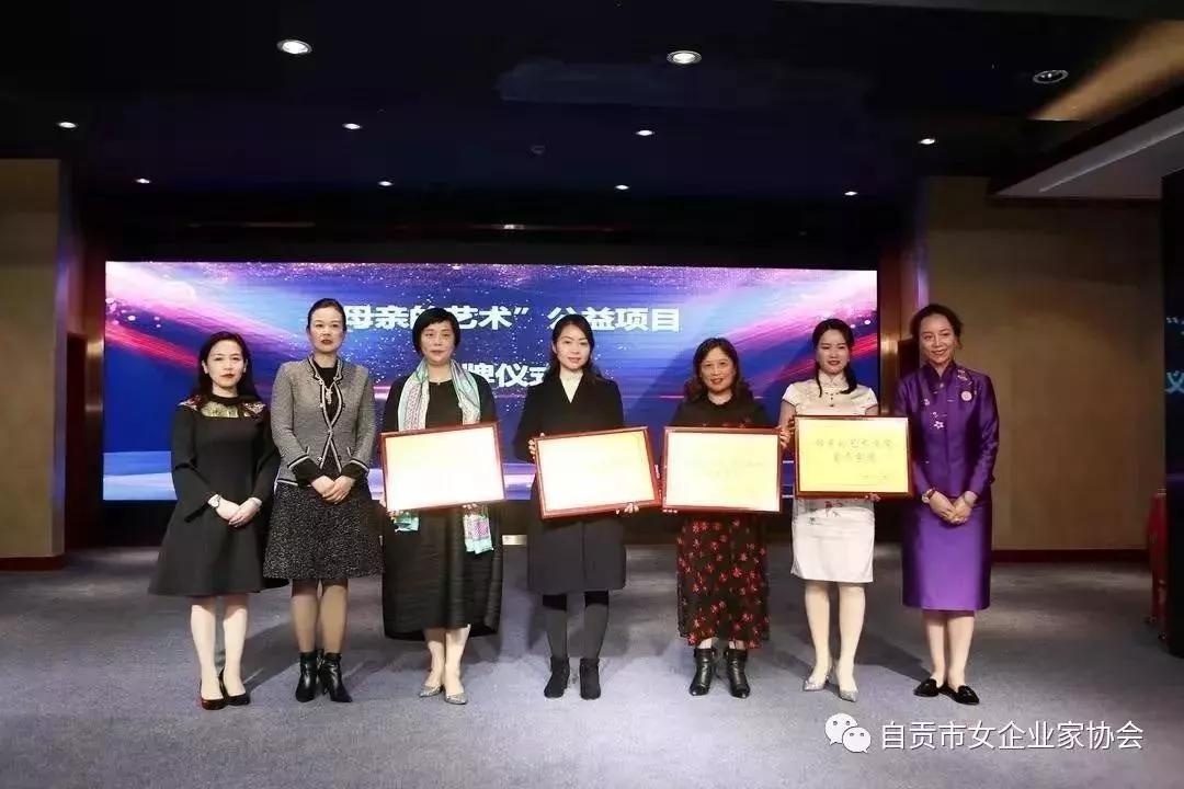 鍛ㄦ姤濡囪仈,濡囪仈鍛ㄦ姤涔￠晣