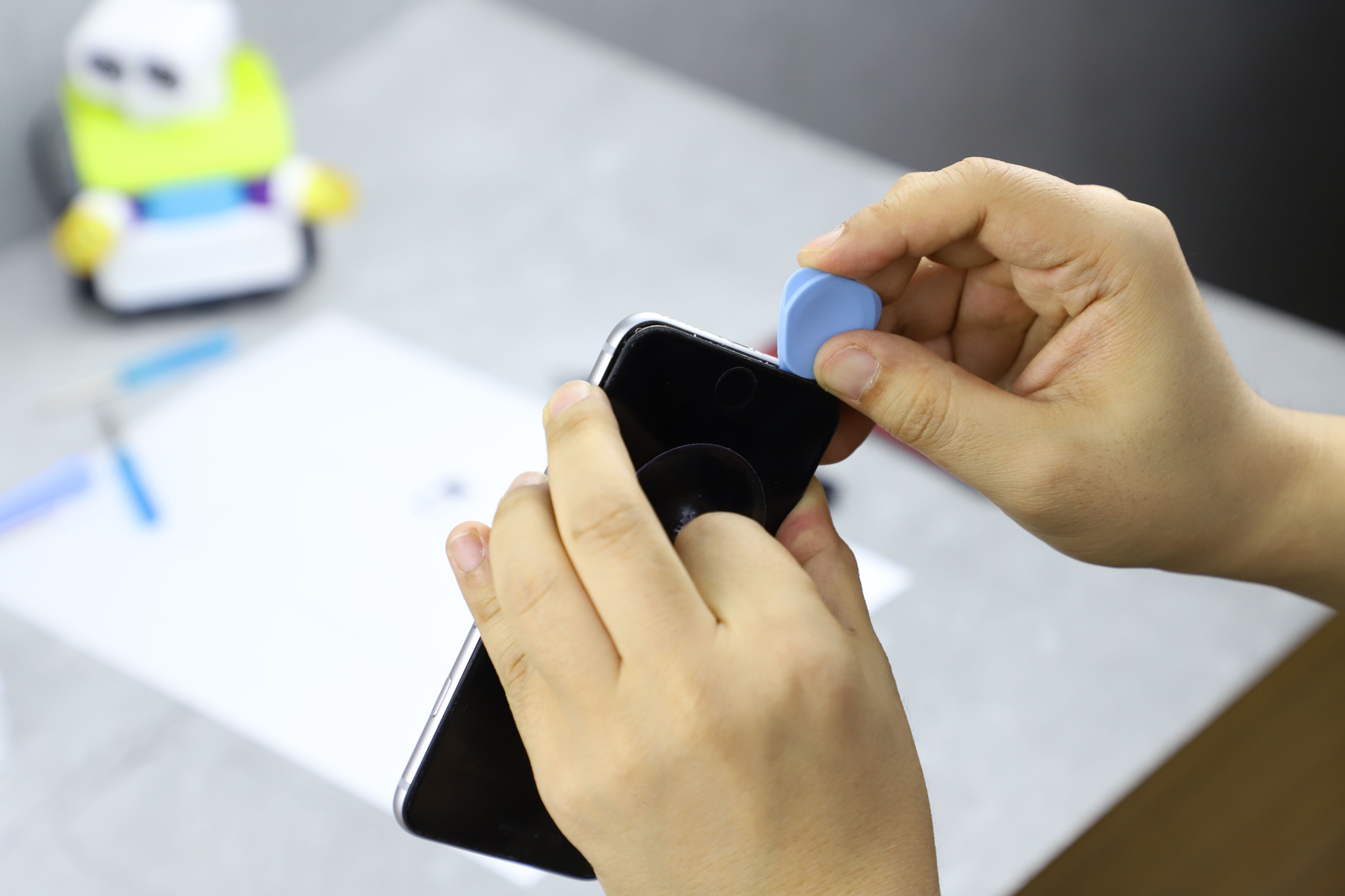 iphone11换电池换哪种好一点,iphone11怎么换电池最省钱
