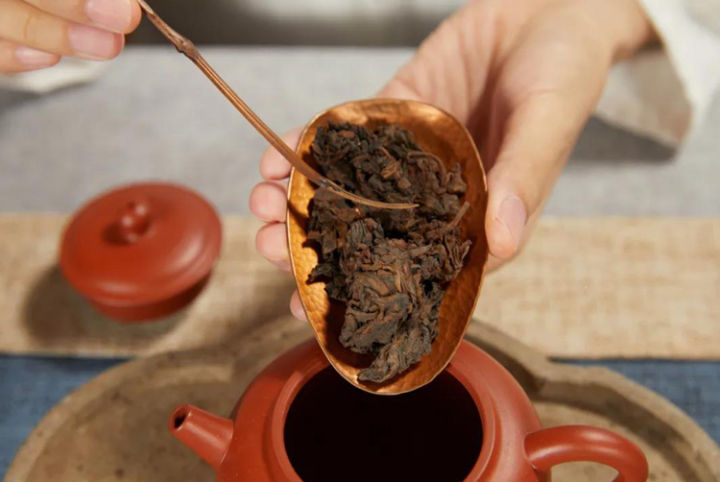 普洱茶老茶梗的口感,冰岛老茶头和普通老茶头的区别