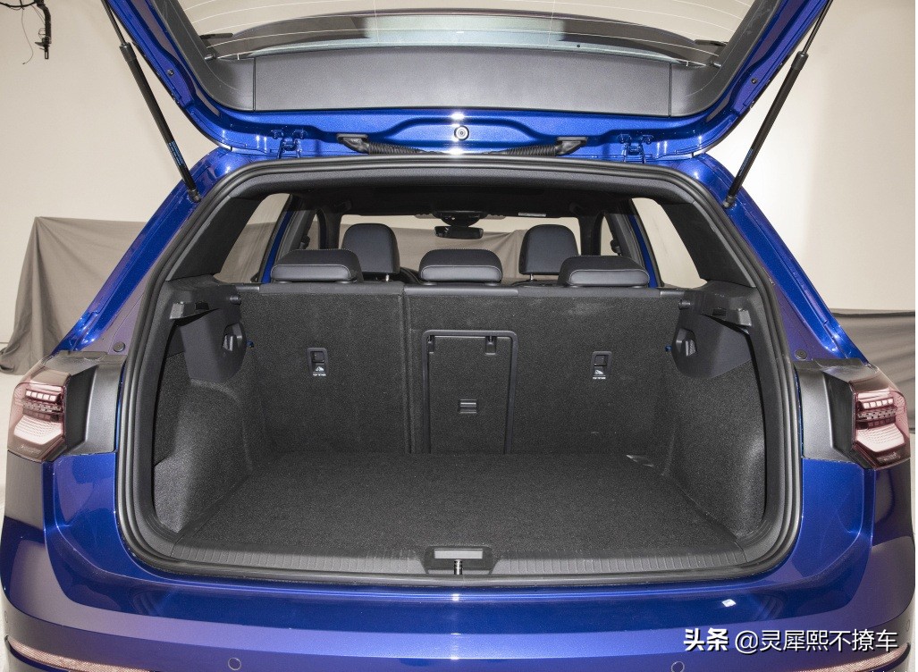中国人不喜欢两厢车,试驾高尔夫8代rline