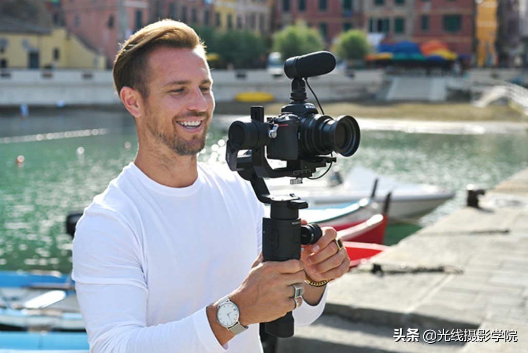 尼康z50可以用50f1.8s镜头吗,尼康z50aps-c