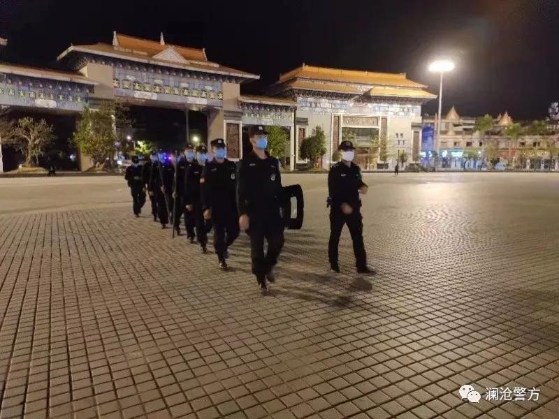 普洱澜沧：不同的肩章相同的坚守