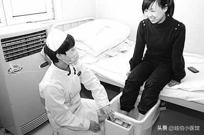 退行性关节炎可以按摩吗,退行性关节炎的症状针灸能治好吗