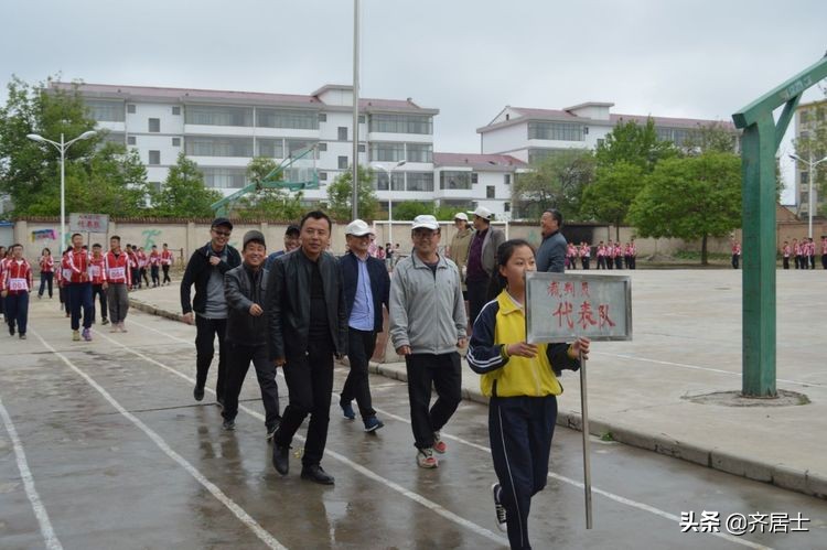 杩愬姩鍋ュ効鏄捐韩鎵嬫椂浠ｉ獎瀛愮珵椋庢祦,杩愬姩鍋ュ効璧涘嚭椋庨噰璧涘嚭鎷兼悘