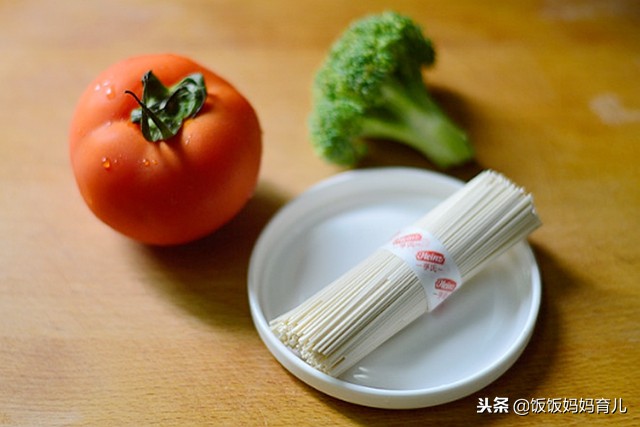 宝宝吃面条的做法,宝宝吃面条怎么做最好吃