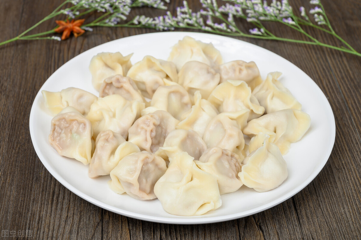 干豆角包饺子做法用焯水,豆角包饺子用嫩的还是老的