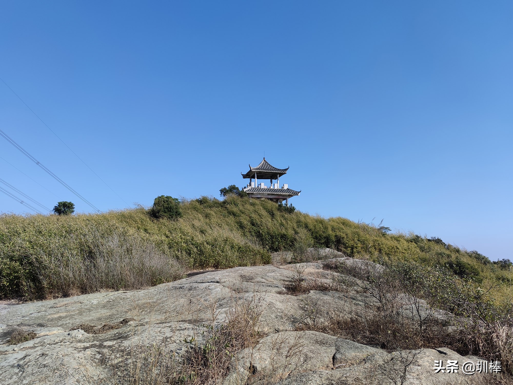 爬深圳梧桐山原视频,深圳鼓嶂岭