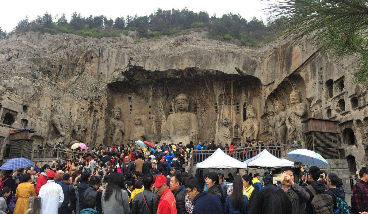 河南鲁山尧山大佛,大佛河南第一大佛
