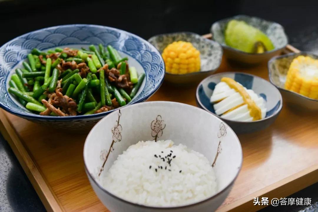 为什么孩子怎么吃都不长肉,为什么小孩怎么吃也吃不饱