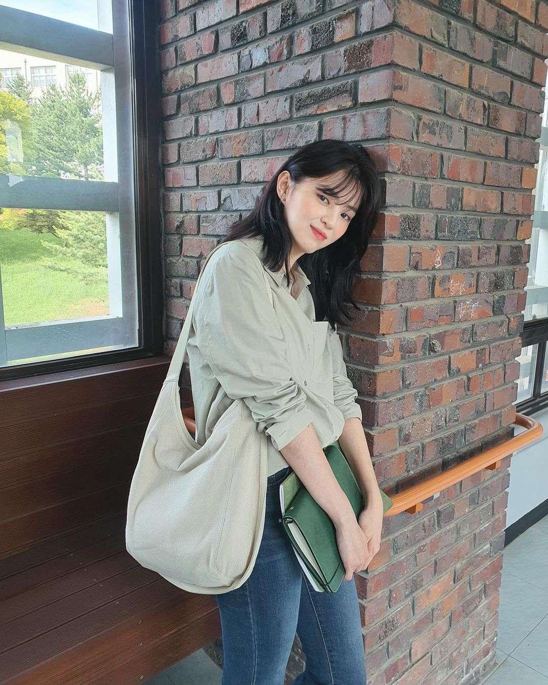 衣服如何快速去皱的方法图解,非常皱的衣服怎么办小妙招