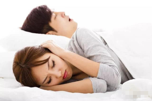 中年夫妻高情商的套路,中年夫妻的纯友谊套路