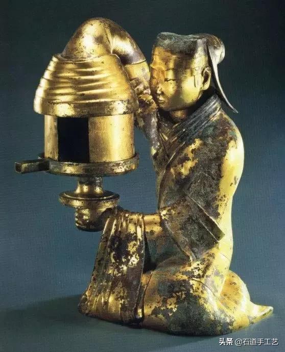 国家*物文**局说，这64件国宝永久禁止出国展览