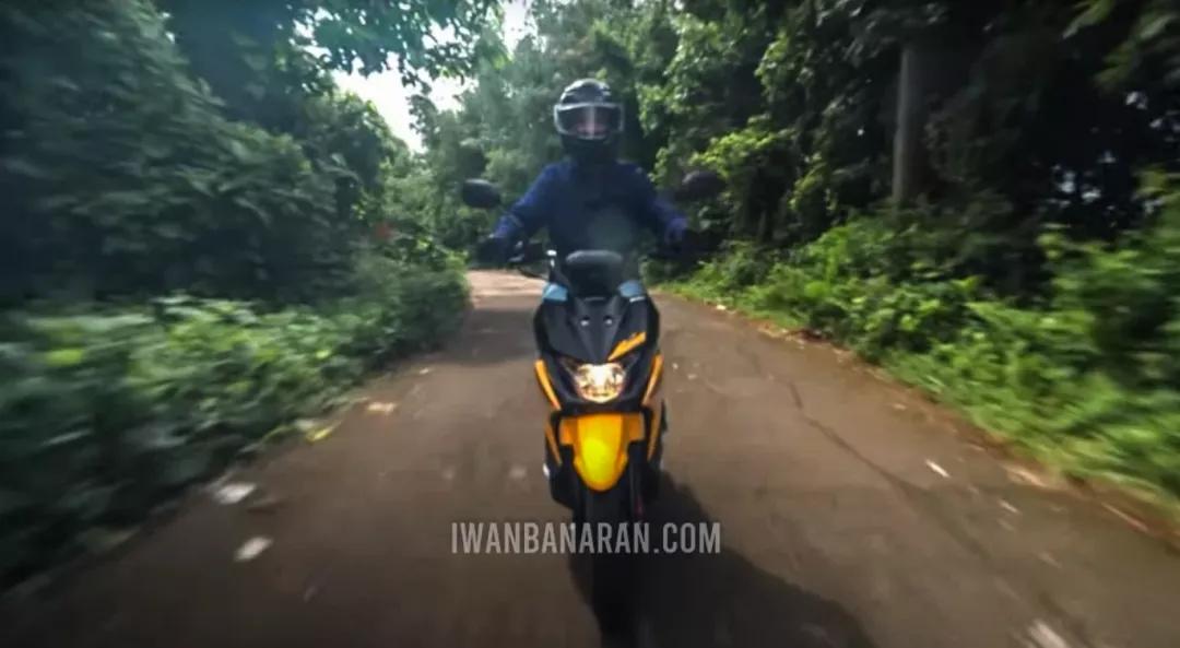 铃木踏板汉堡人125cc,铃木摩托车踏板全系列网红款