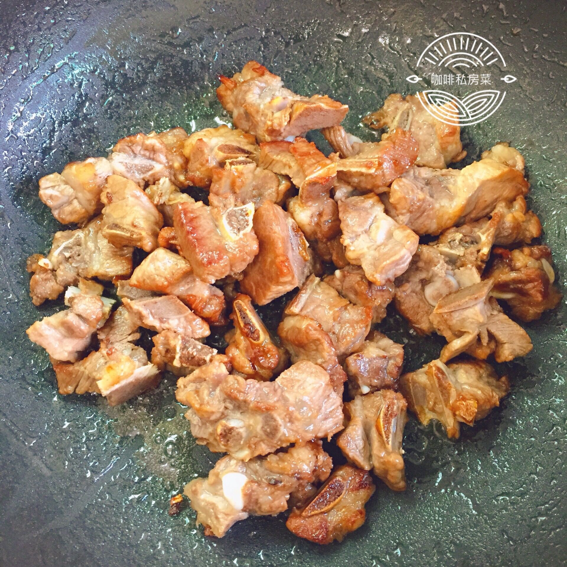焖饭黏黏糊糊,焖饭糊底什么原因