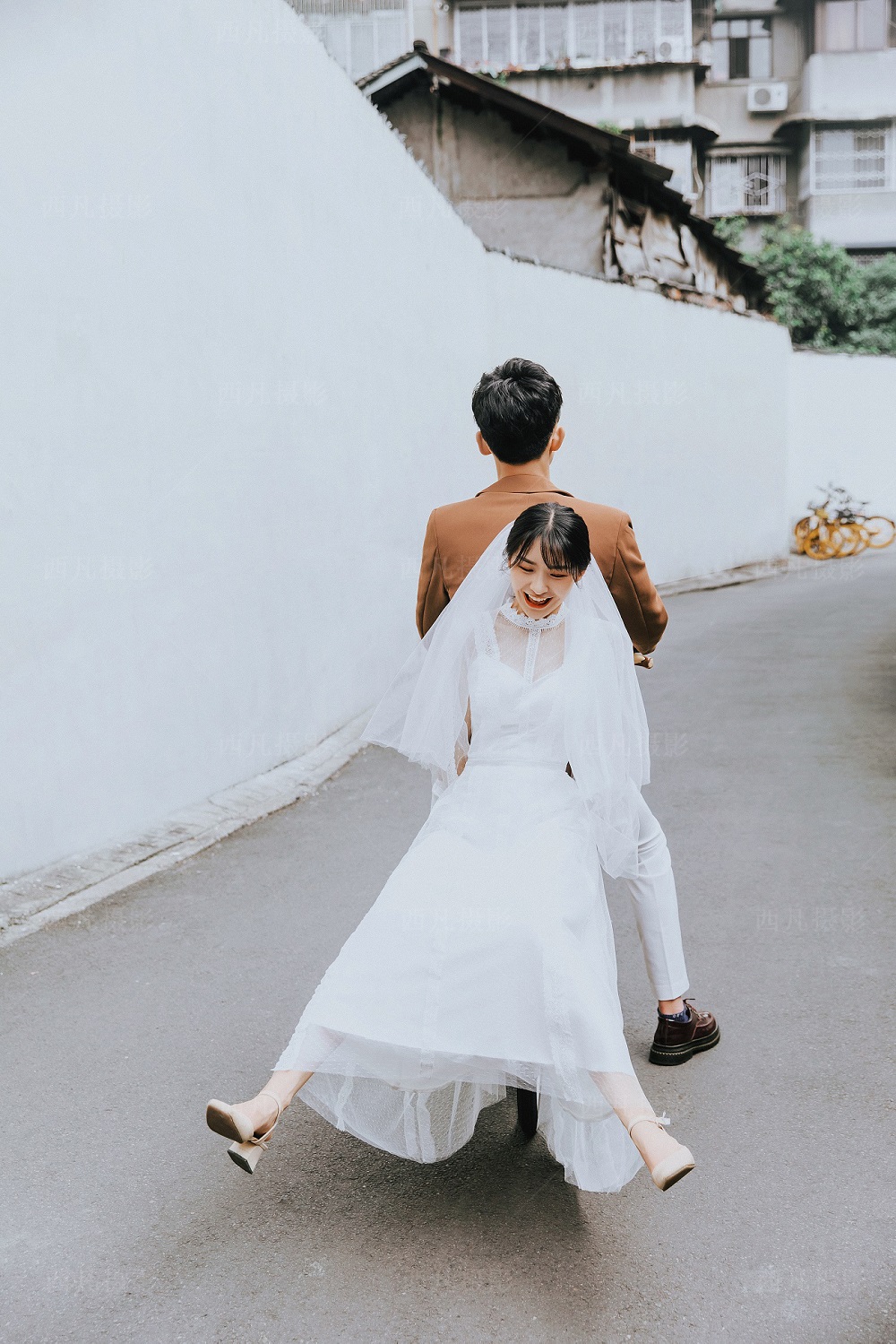婚纱照应当怎么选片,拍婚纱照应当怎么选风格