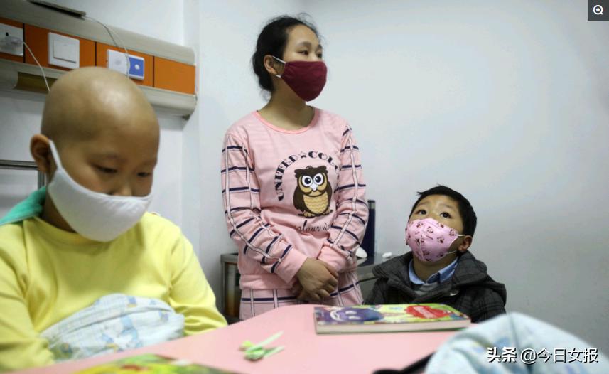 夫妻赚钱救自己的患白血病孩子,卖房救白血病妻子