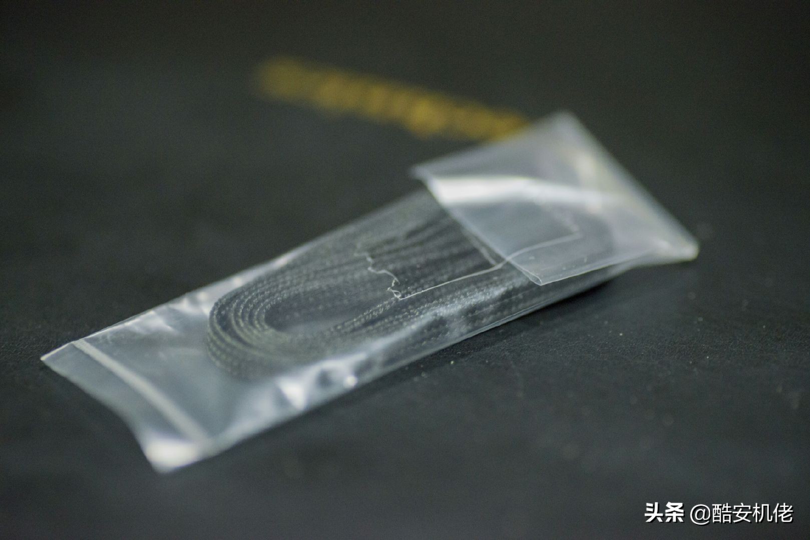 索尼降噪豆wf-1000xm4换电池,索尼wf1000xm4无线降噪耳机简评