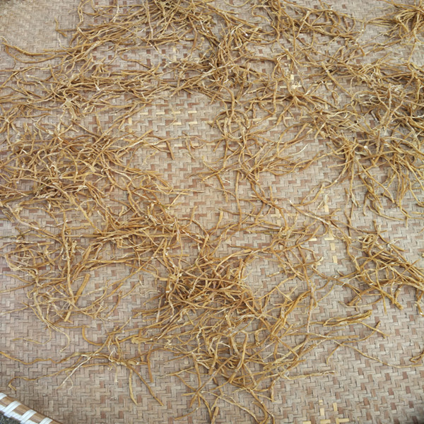 竹笋焯水后晒几成干放冰冻最好,莴笋笋干怎么晾晒