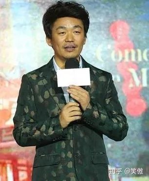男生应当这样选择发型