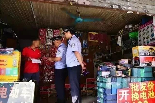 油漆桶卖废品能卖多少钱,油漆桶危废处理多少钱一吨
