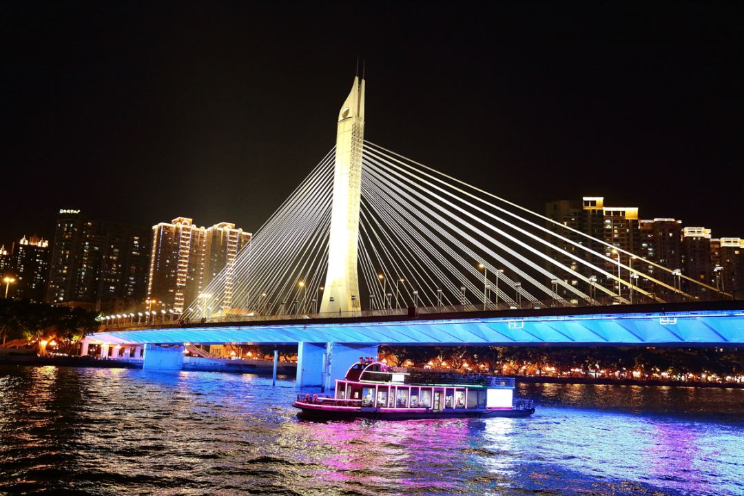 夜游珠江天字码头游船109座位,广州夜游珠江天字码头游船路线