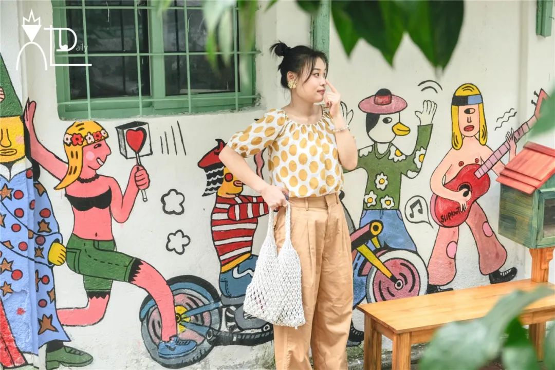 宫崎骏涂鸦墙青岛,青岛宫崎骏漫画网红墙