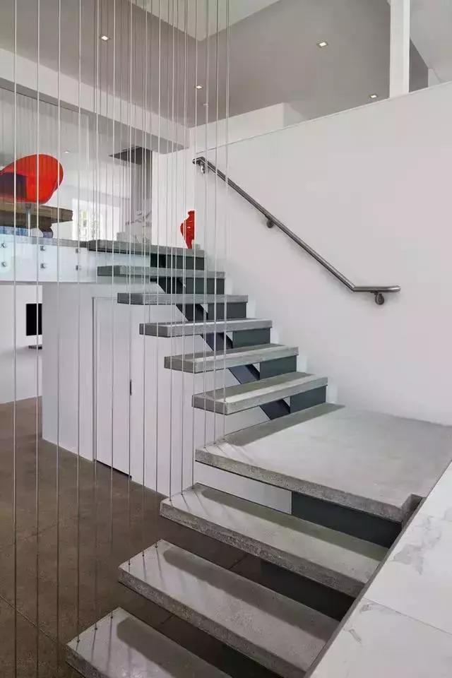 多款挑空客厅设计，每款都显高大上，真的让人羡慕