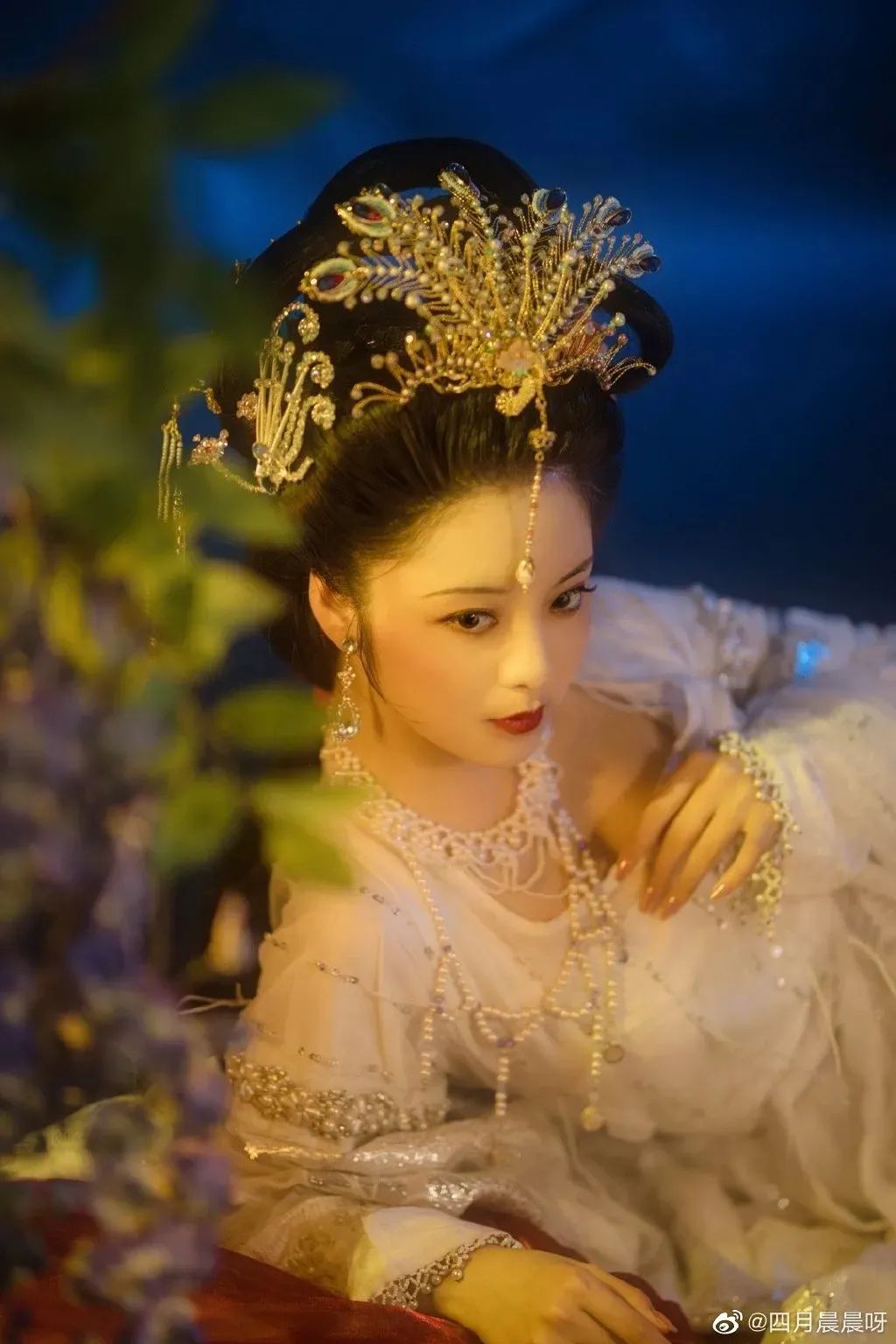 00后女孩演绎四大名著美女，凭一个造型火出圈，200万网友点赞