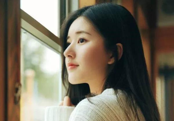 泡妞技巧：女人最介意的一些地方，让你触摸的话，其实是真爱