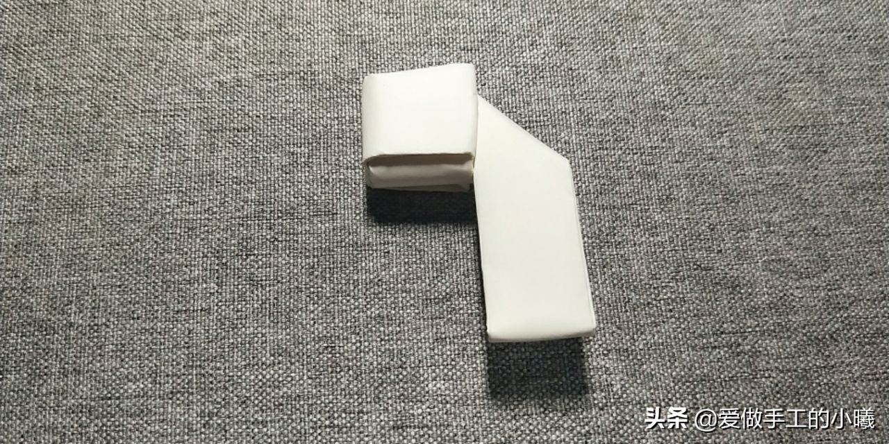 手枪手工折纸长30厘米宽10厘米,童年折纸手枪的子弹怎么做