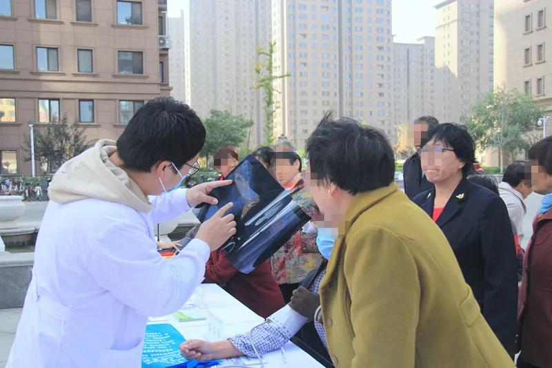 虽已初冬但温暖如初,虽已入冬但秋意未尽