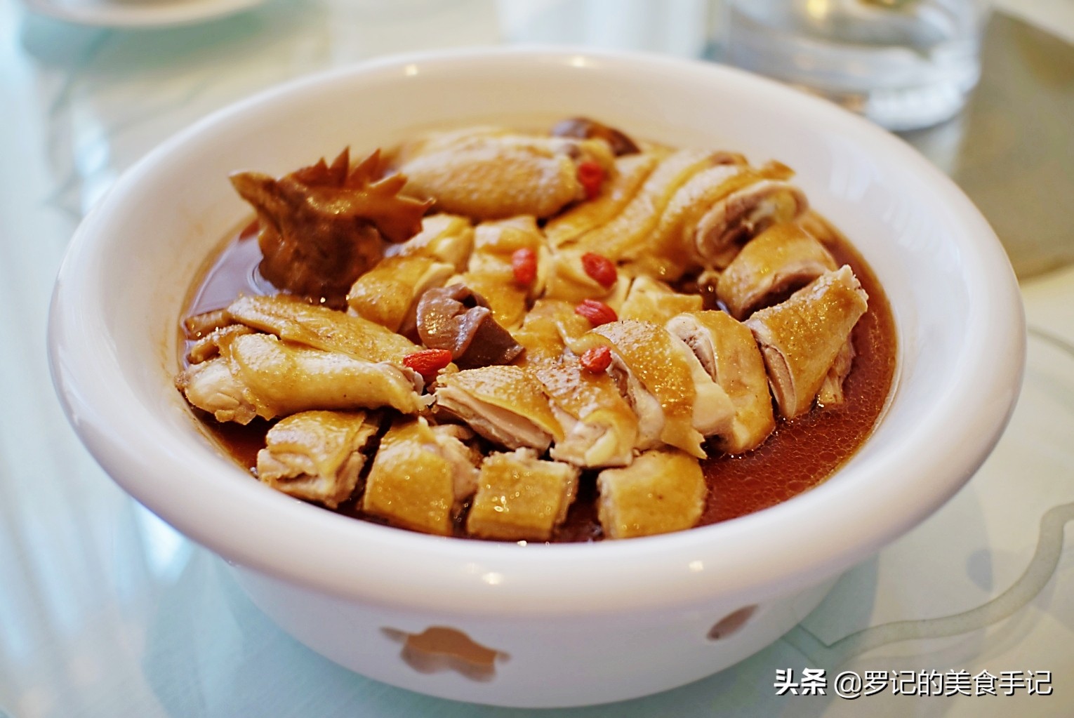广州米其林煲仔饭第一名,广州米其林好吃的餐饮
