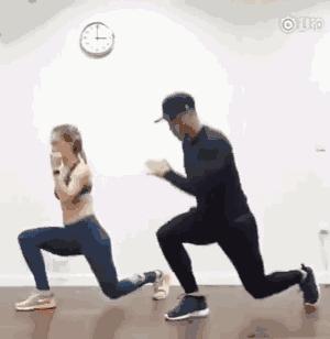 哪些动作可以提高跑步的核心力量,在家如何快速提高跑步能力
