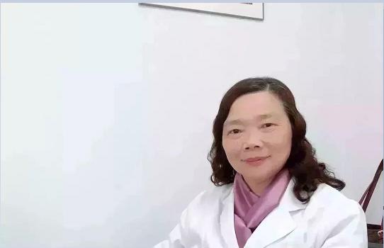 给广大女性朋友介绍一些预防与调适腹痛的方法