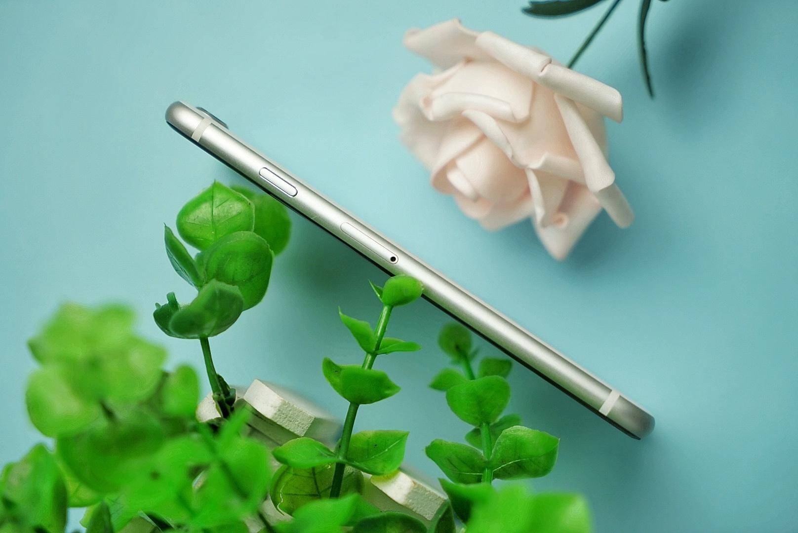 iphonese最新代测评,新一代iphonese4月发布