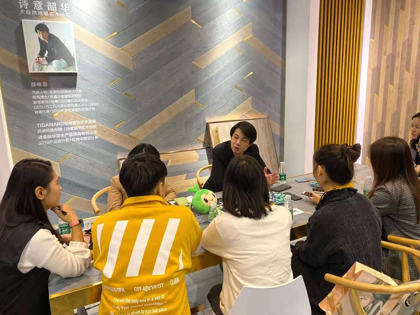 大自然地板荣誉牌,大自然地板获得的荣誉