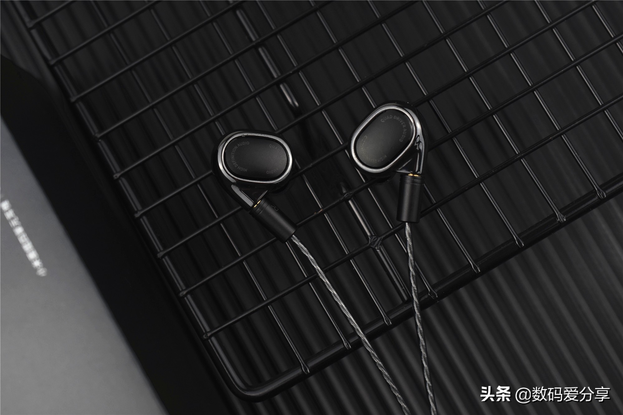 小米头戴式蓝牙耳机测评299元,999元小米耳机
