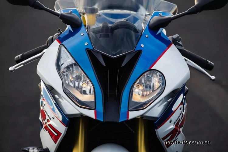 新款宝马s1000rr有什么改变,19款宝马s1000rr赛道版
