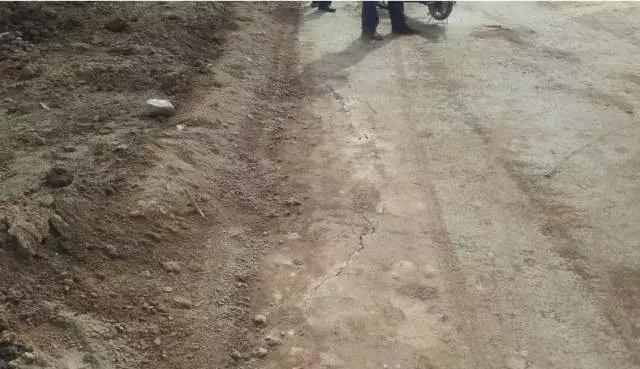 公路工程常见品质通病防治手册,市政公路品质通病手册