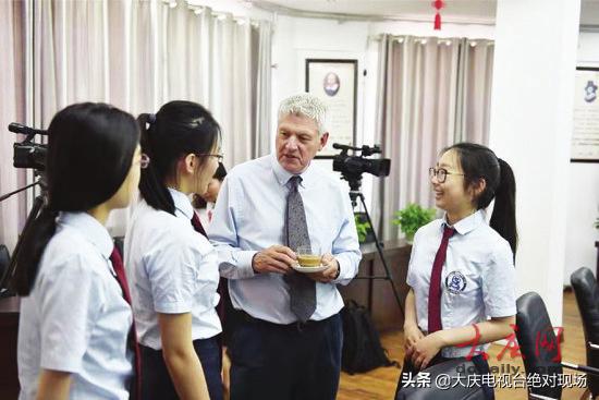 走向世界名校的大庆“传奇女孩”——任思羽